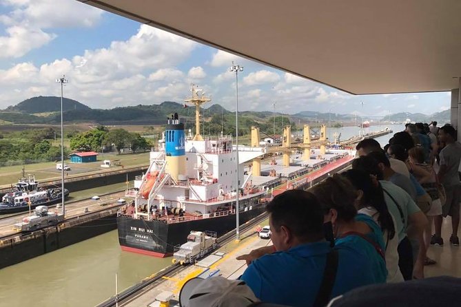 Panama Canal and City Sightseeing Tour