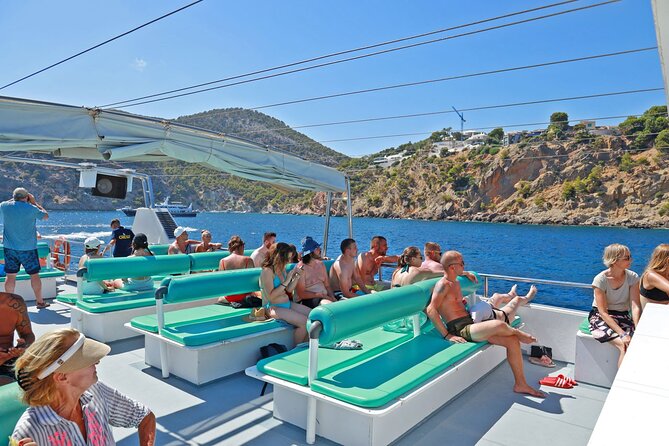 Paradise Tour Catamaran Review: Worth It