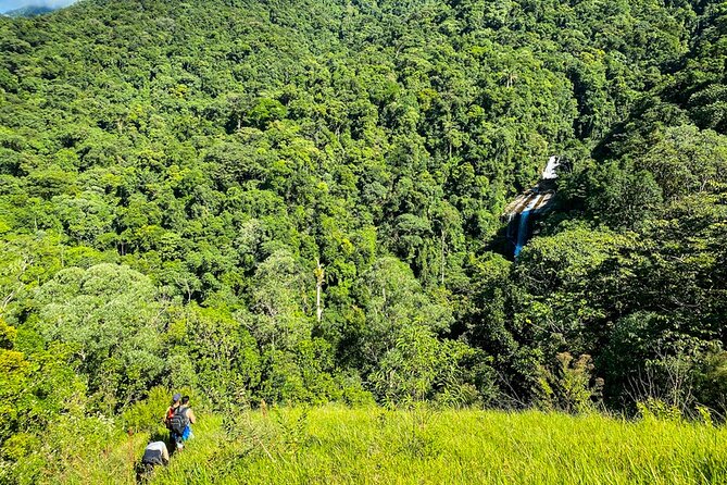 Paraty: Melancia Waterfall – Trekking and Hiking Tour