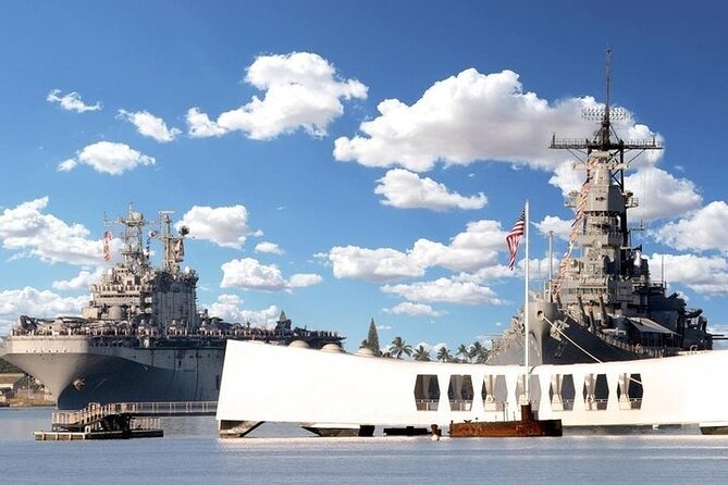 Pearl Harbor (USS Arizona Ticket Included) & BattleShip Missouri