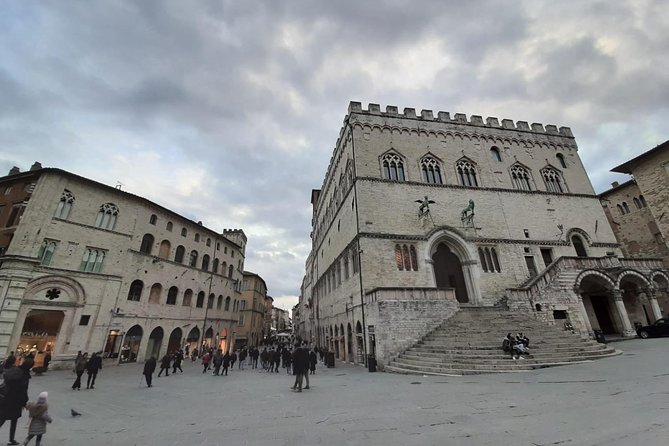 Perugia Private Walking Tour With Licensed Guide - Tour Overview