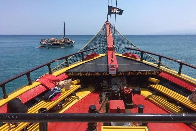 PIRATE BOAT 4.5h With Transfer & Lunch From Hersonissos CRETE