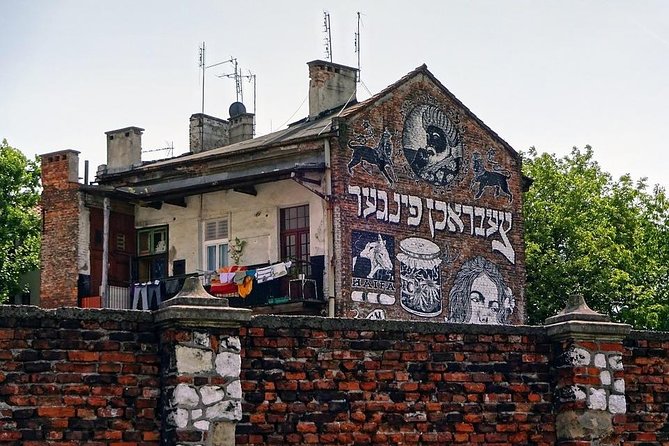 Poland 4 Days Tour: Krakow, Auschwitz & Wieliczka Salt Mine