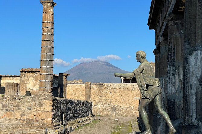 Pompeii Guided Tour With Lunch and Wine Tasting From Positano - Tour Overview