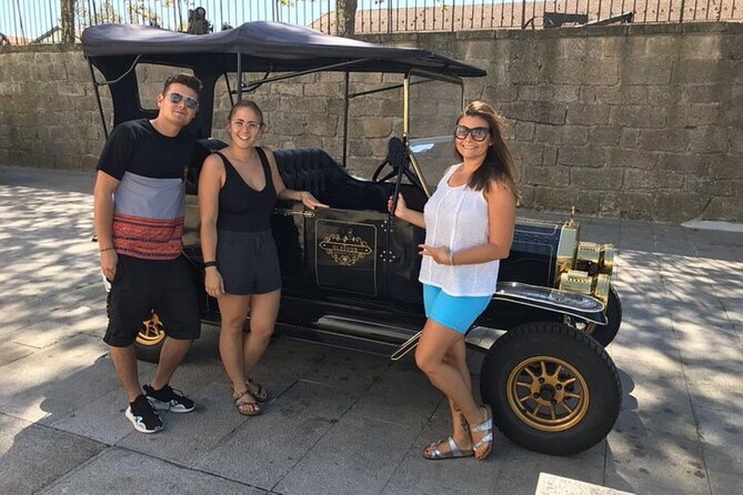 Porto: Private Oldtown Citytour by Ford T Electric