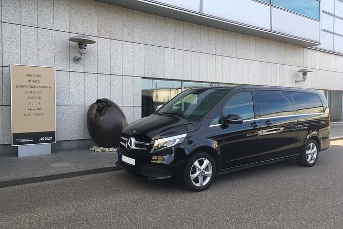 Prague Airport Transfer - Flexible Start Times