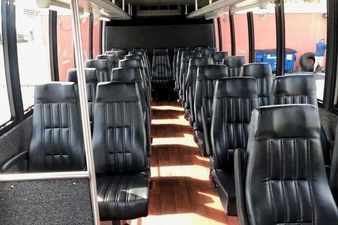 Private 28 Passenger Luxury Bus Vancouver to Whistler - Amenities