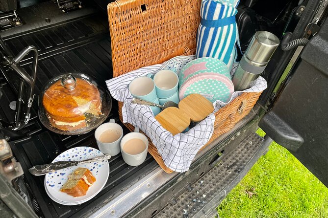 Private 4×4 Jeep Safari to Stonehenge Salisbury and New Forest