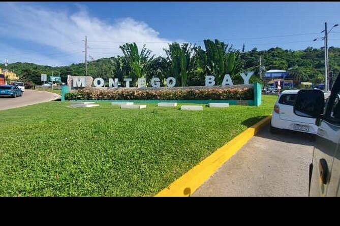 Private Airport Transfer From Montego Bay to Ocho Rios . - Pickup and Drop-off Details