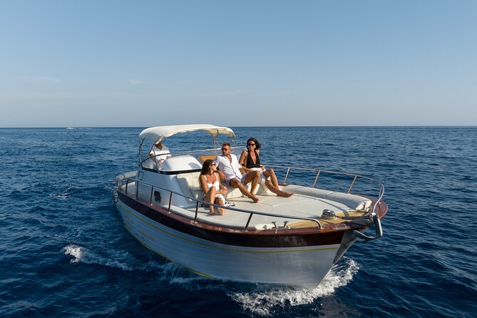 Private Amalfi Coast Tour With 28FT Boat