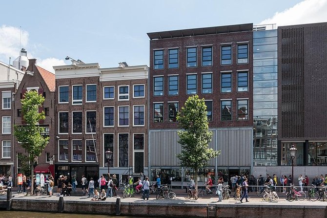 Private Amsterdam WW2 Walking Tour - Tour Overview