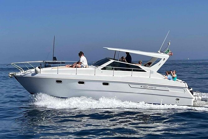 Private Boat Tour of the Amalfi Coast From Sorrento – MSH