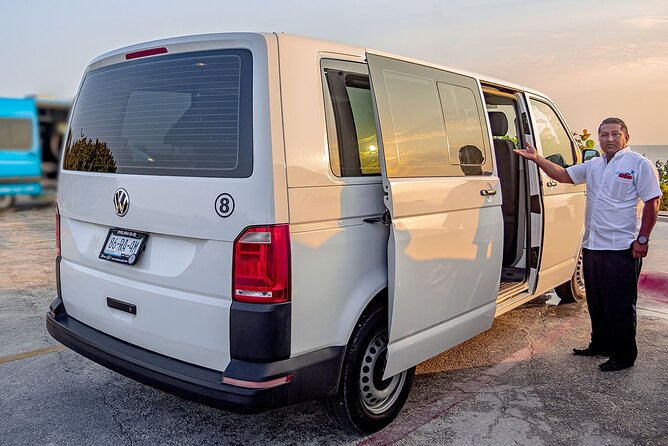 Private Cancun Airport Round Trip Transportation