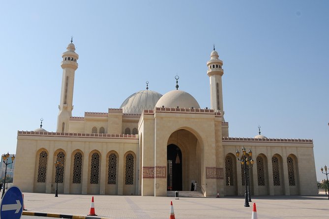 Private City Tour and Sightseeing in Bahrain