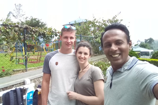 Private Day Tour Kandy to Nuwara Eliya Tea Plantation