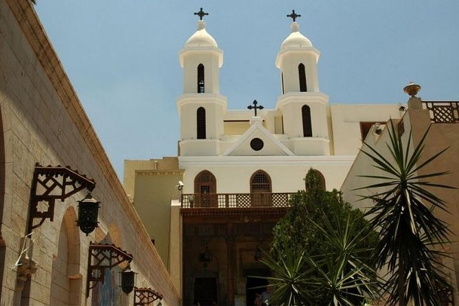 Private Day Tour to Coptic Cairo, Islamic Cairo and Bazaar