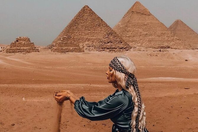Private Day Tour to Giza Pyramids, Saqqara, and Memphis