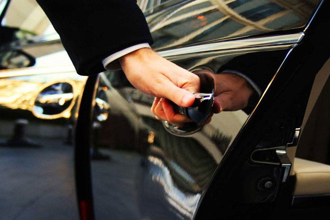 Private Departure Transfer From Your Hotel in Negombo to the Airport