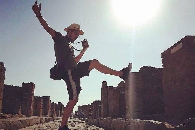 Private Full Day Tour Ruins of Pompei and Wine Tasting Experience