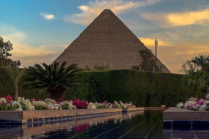 Private Guided Tour to Giza Pyramids & Sphinx – Transfers and Tickets Included