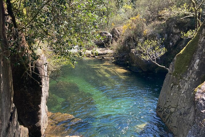 Private Hike Along the Lagoas De Grade Trail