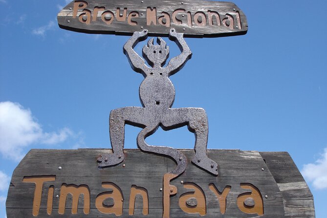 Private Luxury Tour to the National Park of Timanfaya With Camel Ride