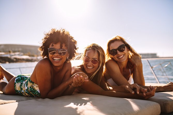 Private Luxury Yacht Cruise - Inclusions and Highlights