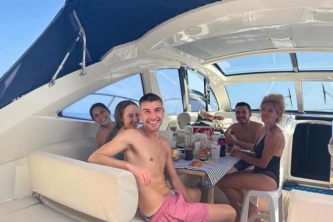 Private Luxury Yacht Tour in Madeira Island - Meeting and Pickup