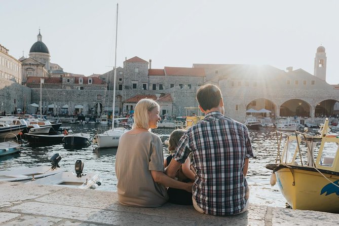 Private Photo Session With a Local Photographer in Dubrovnik - Pricing and Availability Overview
