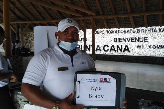 Private Rountrip Transfer Punta Cana Airport to Hotels Bayahibe