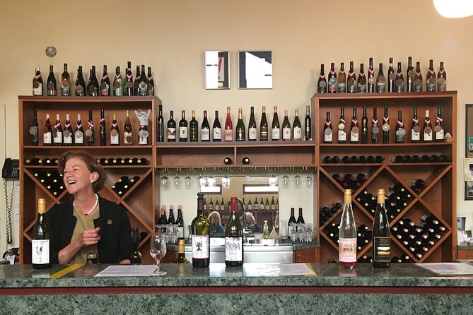 Private Small Group Transportation Cowichan Valley Wineries - Tour Overview