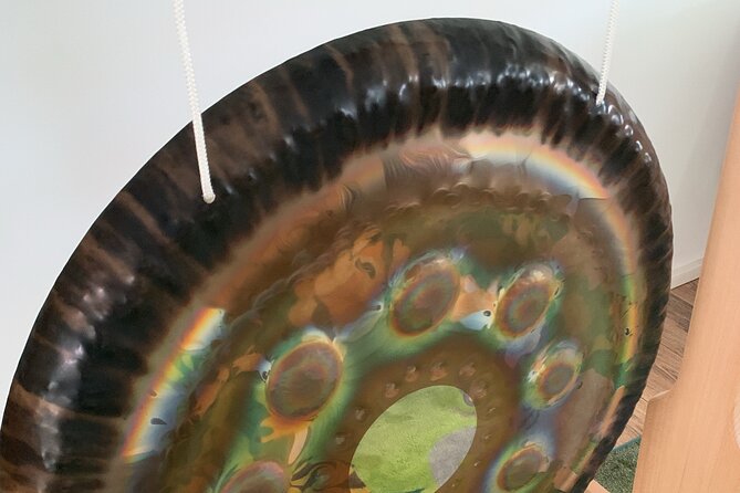 Private Sound Bath for Relaxation With Gong and Singing Bowls