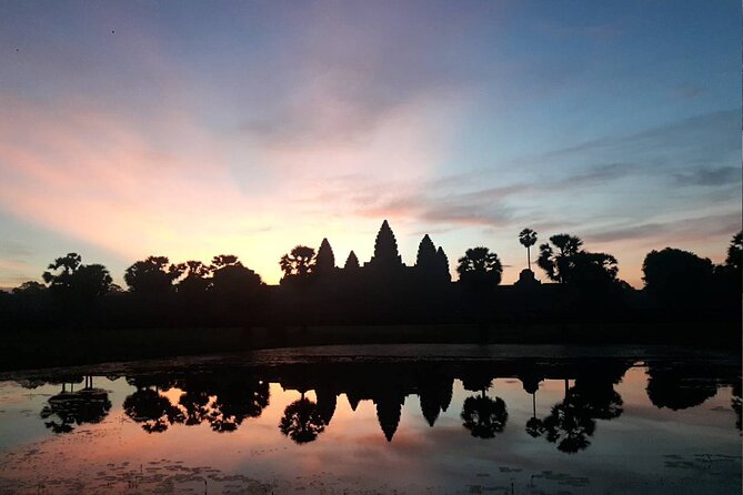 Private Sunrise Angkor Tour