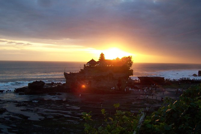 Private Tour: Half Day Tanah Lot Sunset Tours