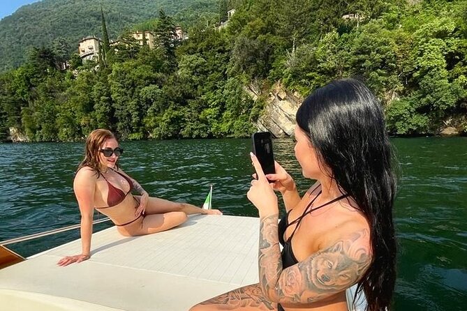 Private Tour in Classic Motorboat Review
