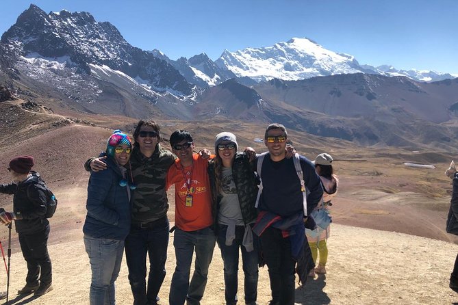 Private Tour – Rainbow Mountain and Red Valley 1 Day