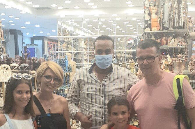 Private Tour: Shopping Tour in Hurghada