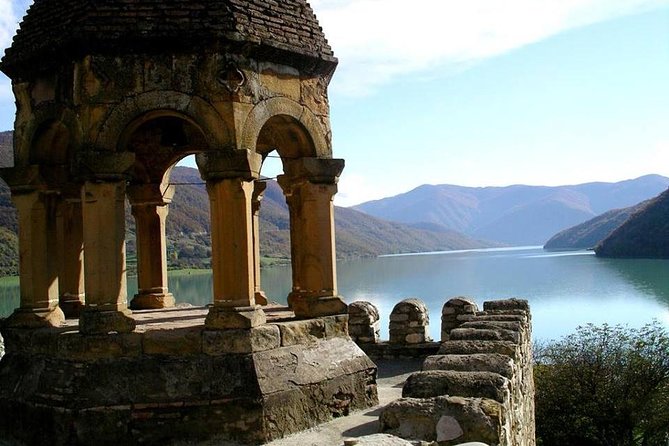 Private Tour to Kazbegi From Tbilisi