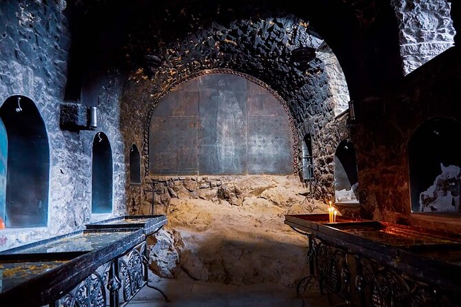 Private Tour to Khor Virap, Holy Echmiadzin, Zvartnots Cathedral