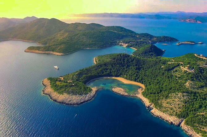 Private Tour to the Island of Mljet and Odysseus Cave