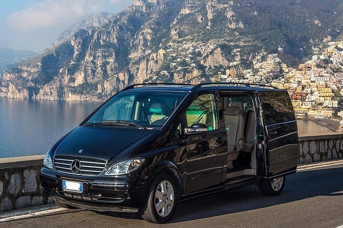 Private Transfer by Minivan From Sorrento to Rome Airport