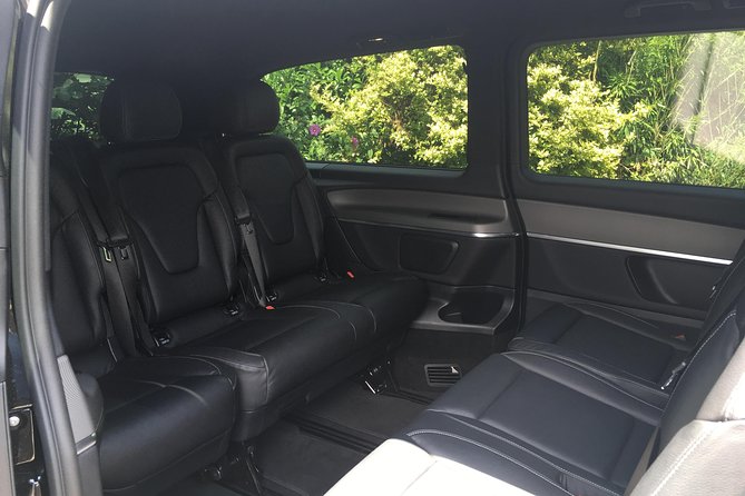 Private Transfer From Angers to Paris – up to 7 People