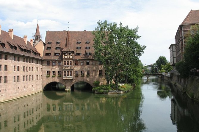 Private Transfer From Frankfurt to Nuremberg With 2h of Sightseeing