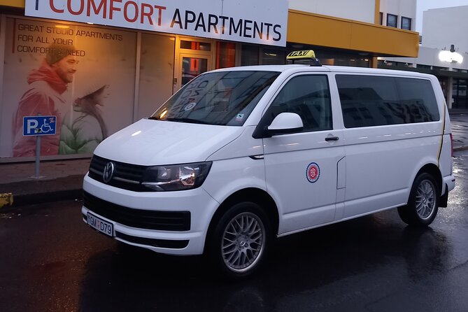 Private Transfer From Keflavik Airport to Reykjavik/Surrounding