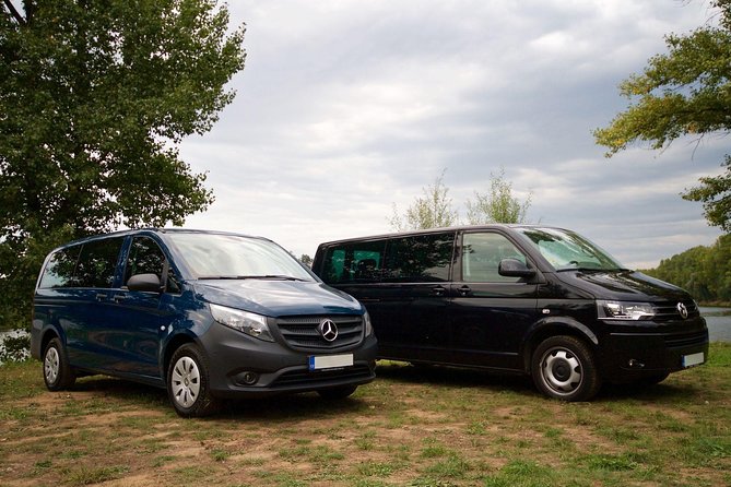 Private Transfer From Nuremberg to Prague