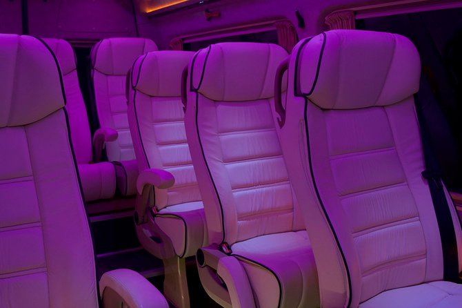 Private Transfer , From or to Santorini Airport / Port / Hotel