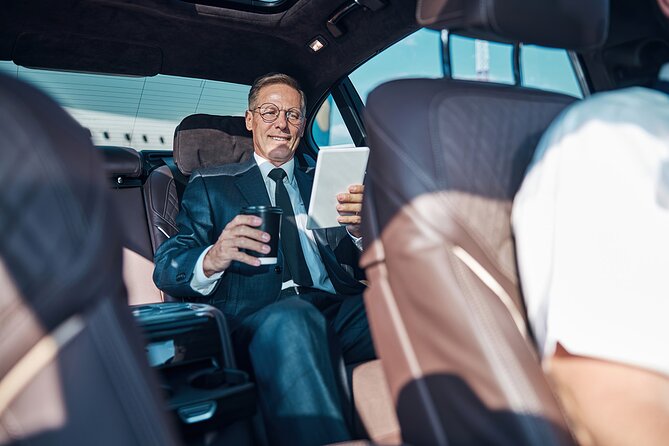 Private Transfer From/To Sharm Elsheikh Airport and Sharm Hotel