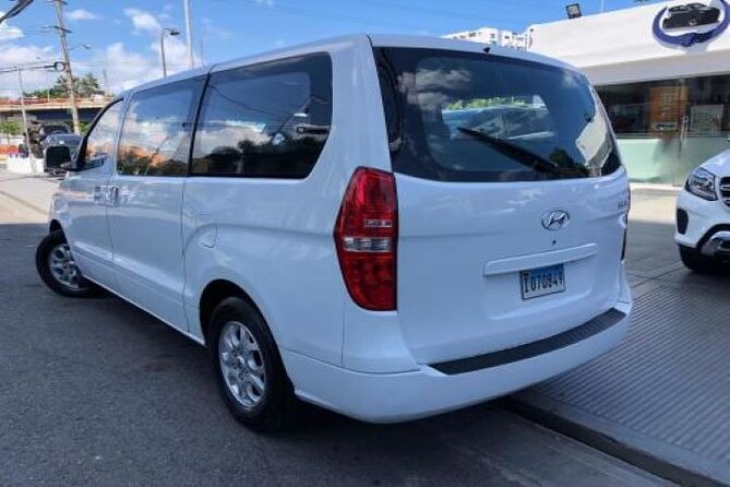 Private Transportation Punta Cana Airport to Hotels in Bayahibe, La Romana.