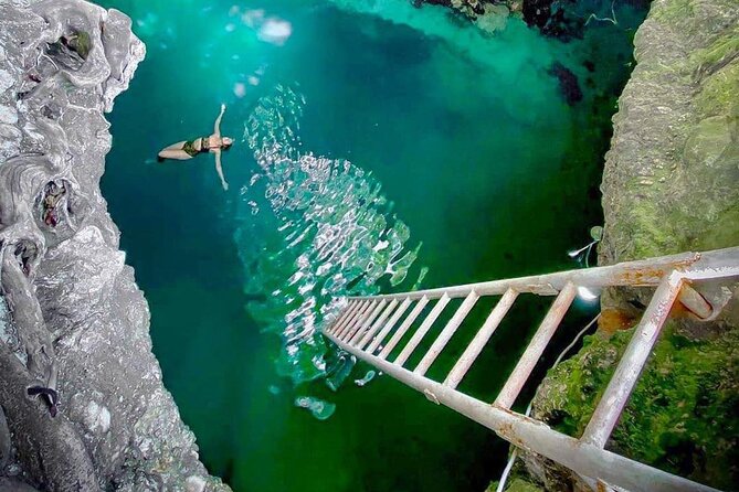 Private Trip to Blue Hole Mineral Springs, Negril & Ricks Café