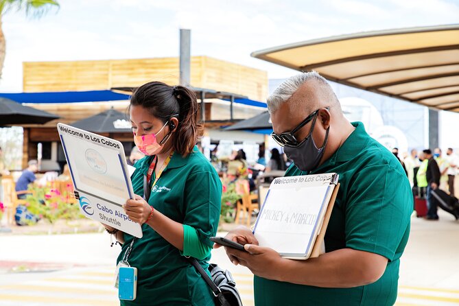 Private VAN Round-Trip From Airport to Cabo San Lucas Pacific